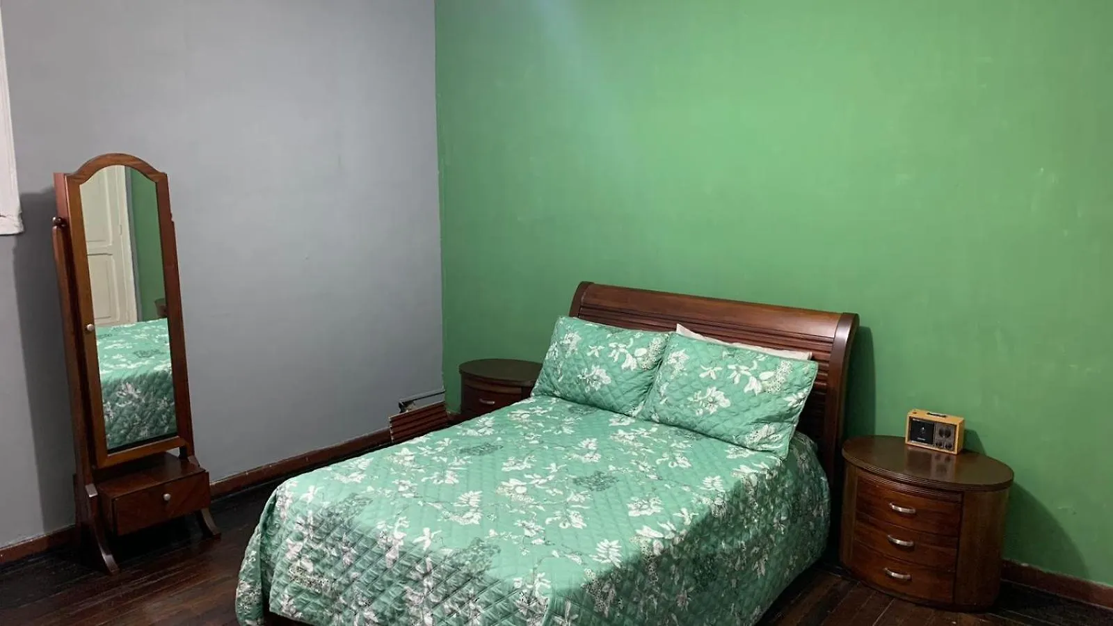 Casa Hotel Cordoba Medellin Apartment